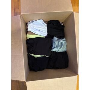 Reseller mixed sizes woman’s clothing box!